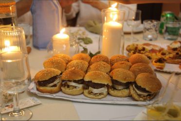 Imagen: Mini burger con queso de cabra