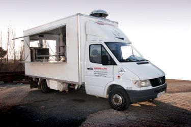 Imagen: Camion cocina equipado