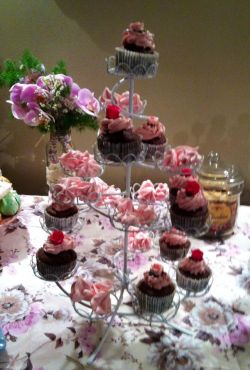 Imagen: Torre de cupcakes de arándanos