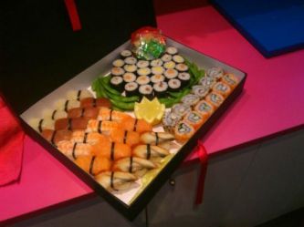 Imagen: Catering de sushi variado