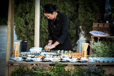 Imagen: Mesa de sushi con showcooking