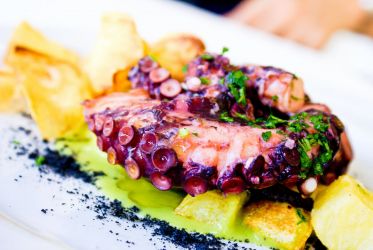 Imagen: PULPO AL PASTOR CON PIN771A A LA BRASA