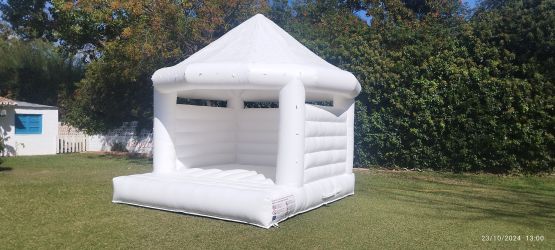Imagen: Castillo hinchables para bodas