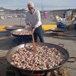 Imagen: A si se hace una paella de 300 comensale