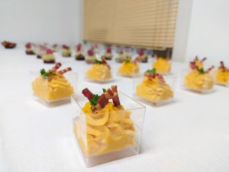 Imagen: Hummus finger food