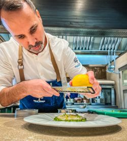 Imagen: Cocinado platos mediterráneos