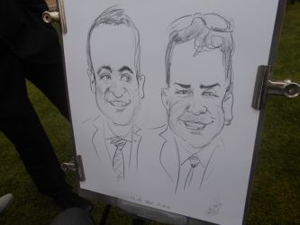 Imagen 2 - Caricaturas Quedáis Guapos