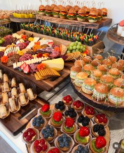 Imagen: Mesas finger food