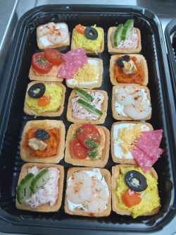 Imagen: Tartaletas y canapes variados